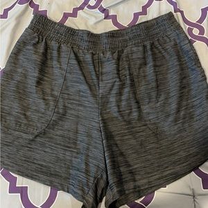 Women’s shorts